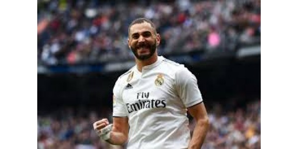 Benzema scorede to gange på banen